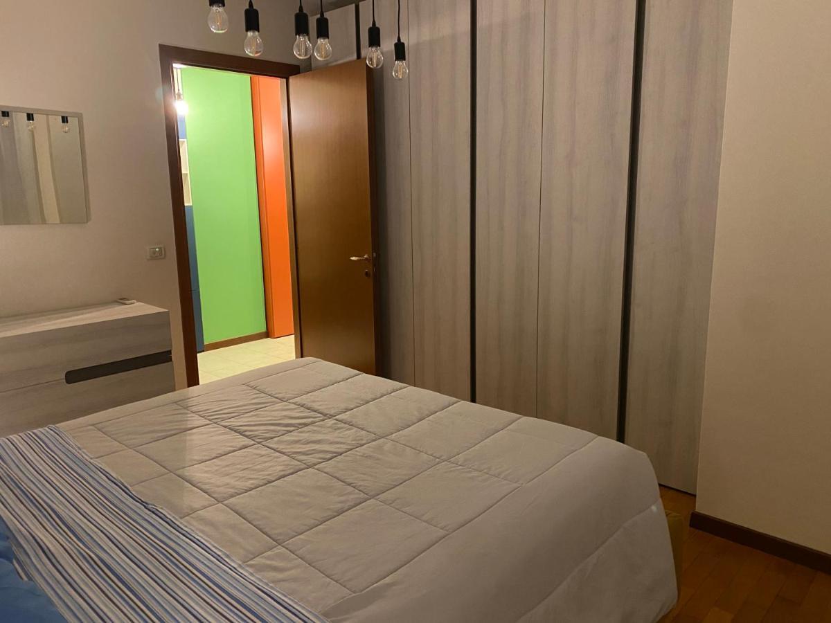 Apartamento Il Principio - Zona Fiera E Policlinico Pordenone Exterior foto